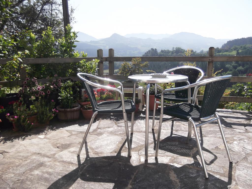 Casa Rural Madariaga Hotel Artea Exterior photo