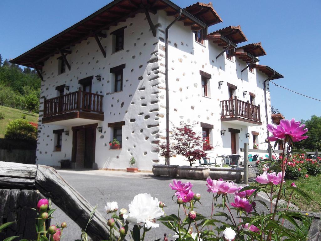 Casa Rural Madariaga Hotel Artea Exterior photo